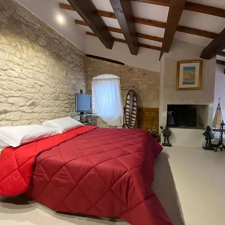 San Nicola Bed & Breakfast *